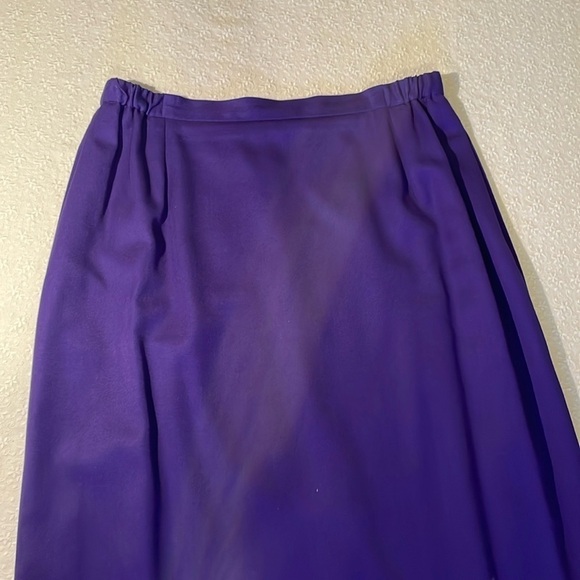 Suitsme woman’s Business wear Purple Suit 16 EUC Midi Pockets Buttons lined - Picture 11 of 16